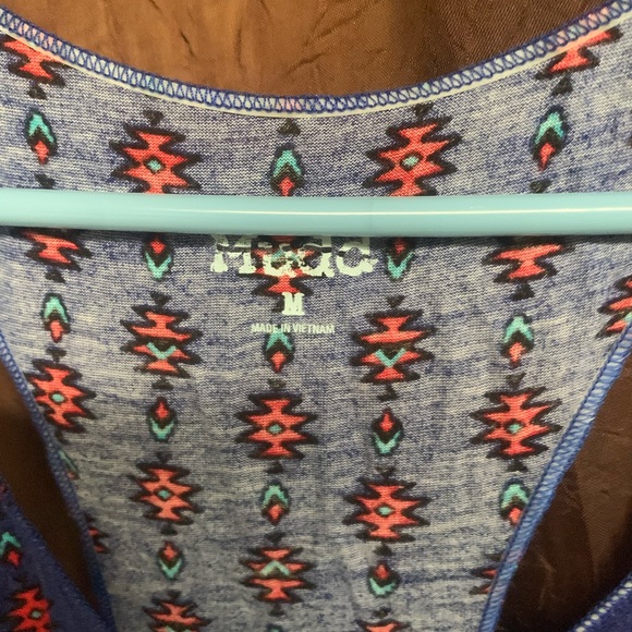 Mudd Tank Top Bundle - Picture 5 of 6